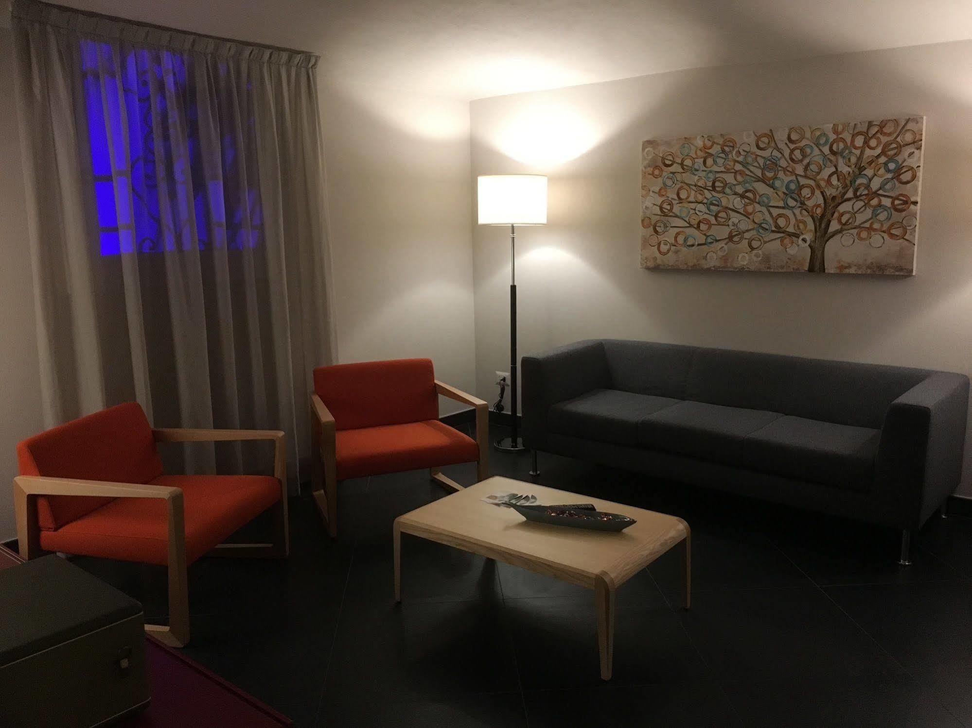 Hotel La Bella Modena Zewnętrze zdjęcie