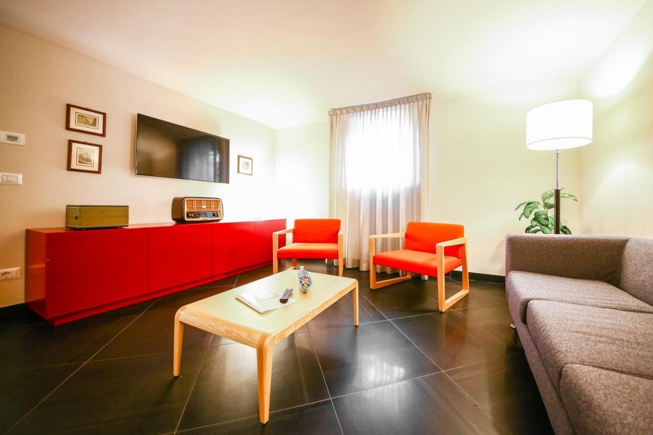 Hotel La Bella Modena Zewnętrze zdjęcie